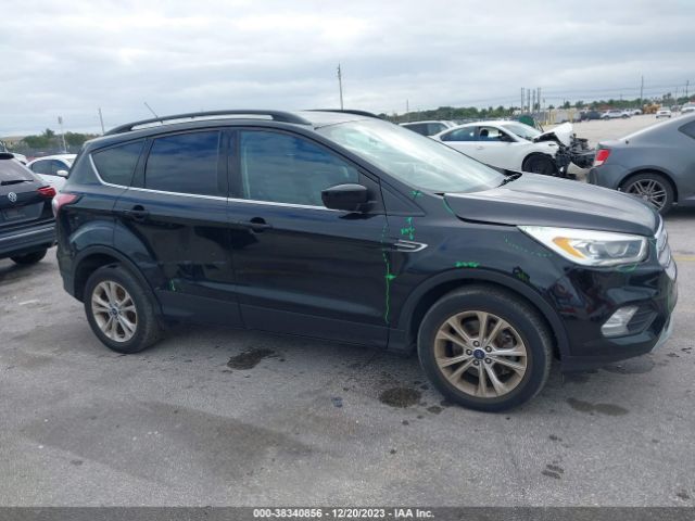 Photo 5 VIN: 1FMCU0G92HUE52991 - FORD ESCAPE 