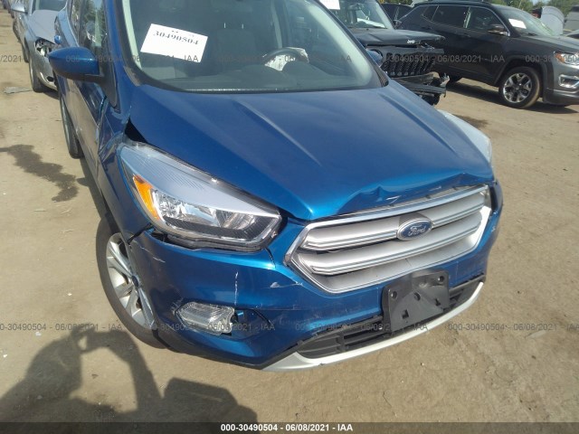 Photo 5 VIN: 1FMCU0G92HUF04331 - FORD ESCAPE 