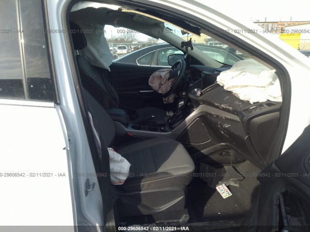 Photo 4 VIN: 1FMCU0G93FUB03299 - FORD ESCAPE 