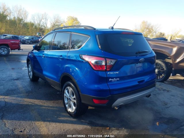 Photo 2 VIN: 1FMCU0G94HUE23556 - FORD ESCAPE 