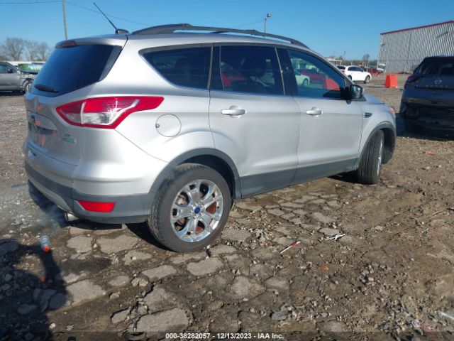 Photo 3 VIN: 1FMCU0G95DUB68412 - FORD ESCAPE 