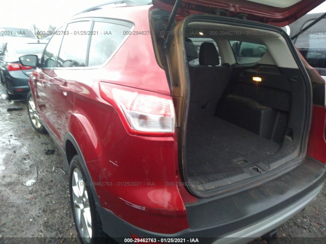 Photo 2 VIN: 1FMCU0G95DUC01621 - FORD ESCAPE 