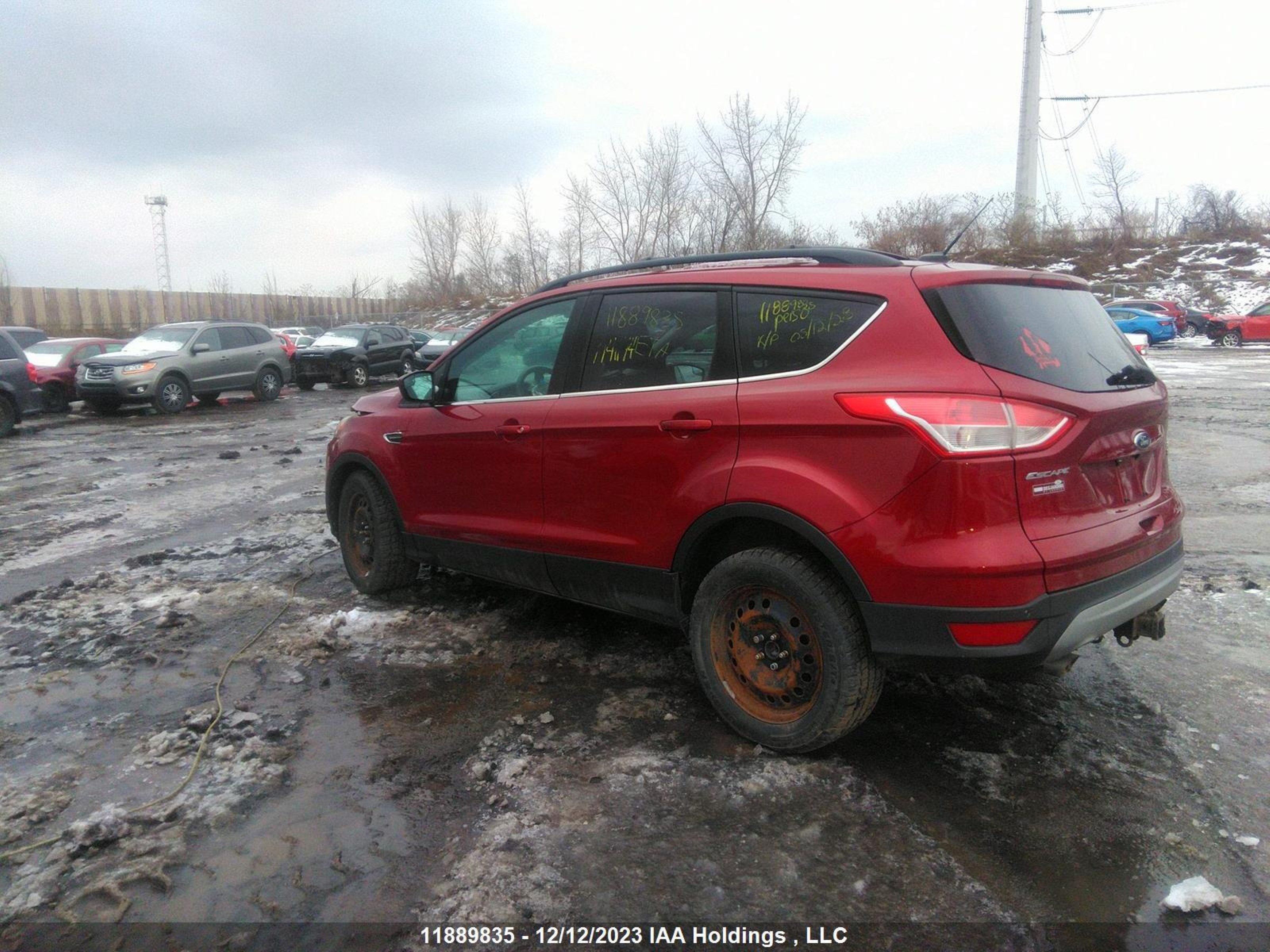 Photo 2 VIN: 1FMCU0G95EUA41144 - FORD ESCAPE 