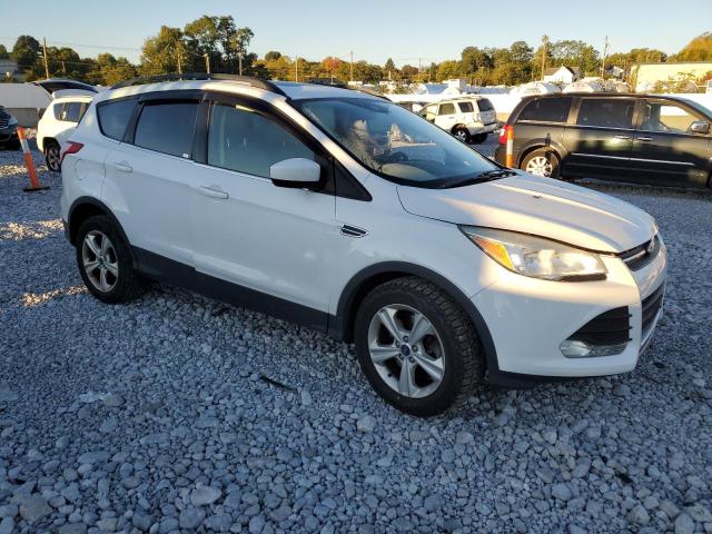 Photo 3 VIN: 1FMCU0G95FUB47191 - FORD ESCAPE SE 