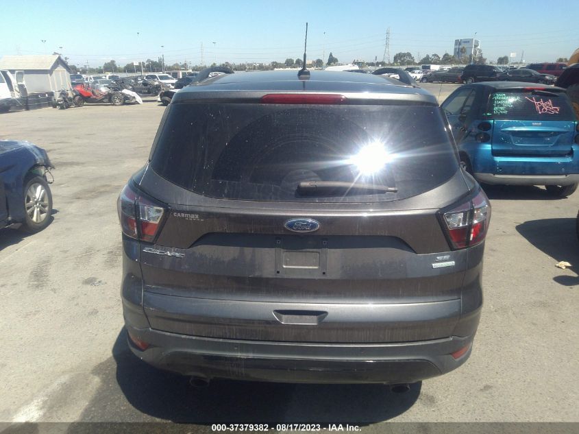 Photo 15 VIN: 1FMCU0G95HUD12210 - FORD ESCAPE 