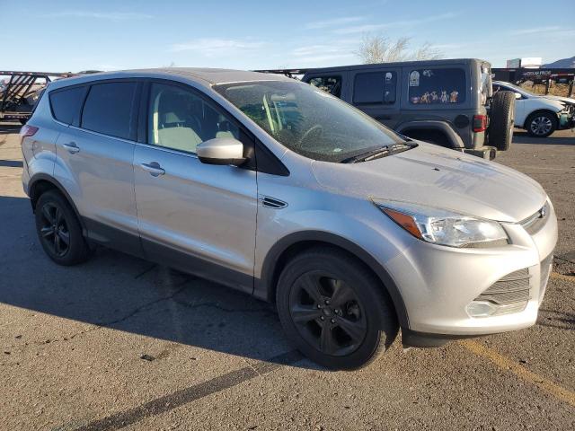 Photo 3 VIN: 1FMCU0G96FUA26217 - FORD ESCAPE SE 