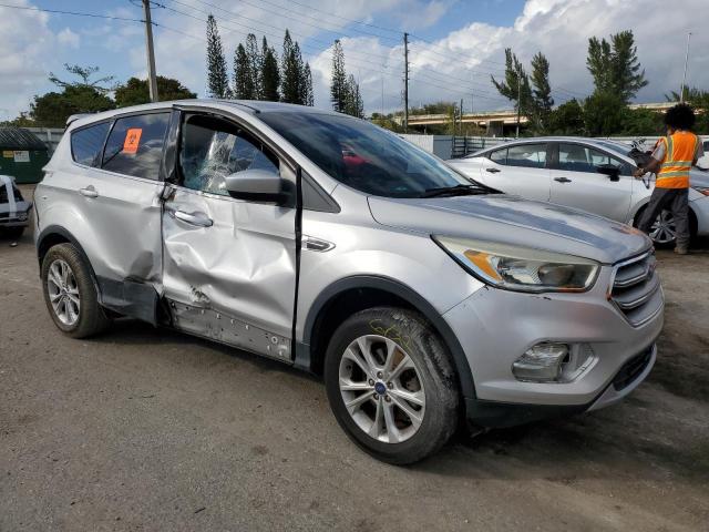 Photo 3 VIN: 1FMCU0G96HUA83455 - FORD ESCAPE 