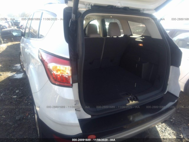 Photo 2 VIN: 1FMCU0G96HUE29987 - FORD ESCAPE 