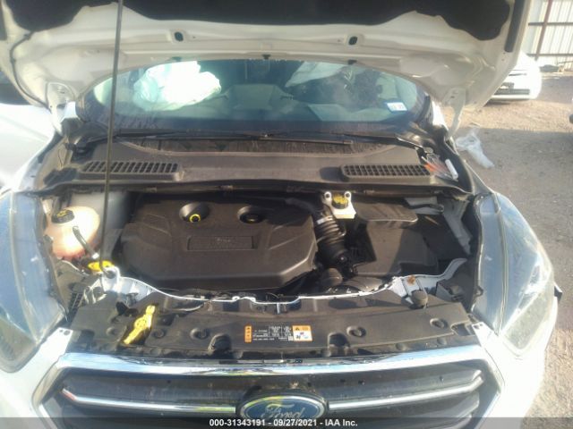 Photo 9 VIN: 1FMCU0G96HUE53951 - FORD ESCAPE 