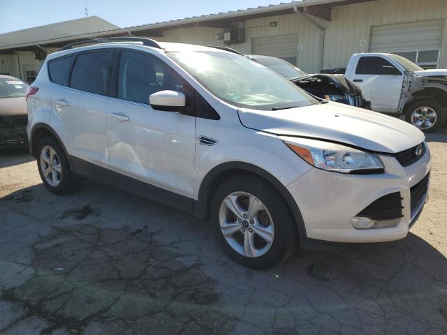 Photo 3 VIN: 1FMCU0G97GUA86833 - FORD ESCAPE SE 