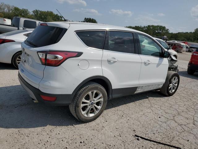 Photo 2 VIN: 1FMCU0G97HUA69726 - FORD ESCAPE SE 