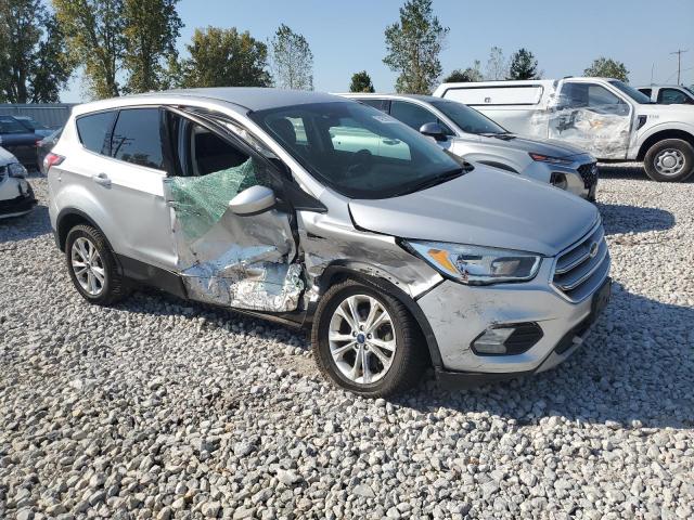 Photo 3 VIN: 1FMCU0G97HUB31867 - FORD ESCAPE SE 