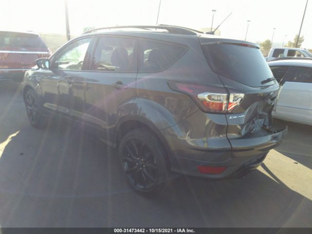 Photo 2 VIN: 1FMCU0G97HUB44425 - FORD ESCAPE 