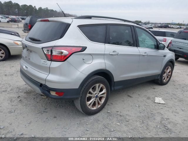 Photo 3 VIN: 1FMCU0G97HUB72757 - FORD ESCAPE 