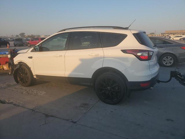 Photo 1 VIN: 1FMCU0G97HUE23471 - FORD ESCAPE SE 