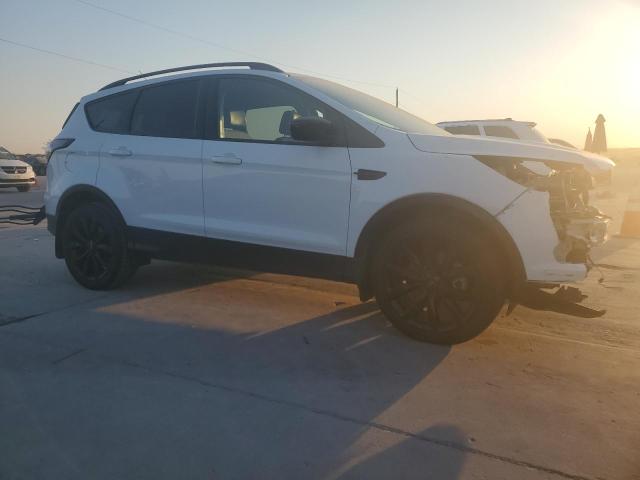 Photo 3 VIN: 1FMCU0G97HUE23471 - FORD ESCAPE SE 