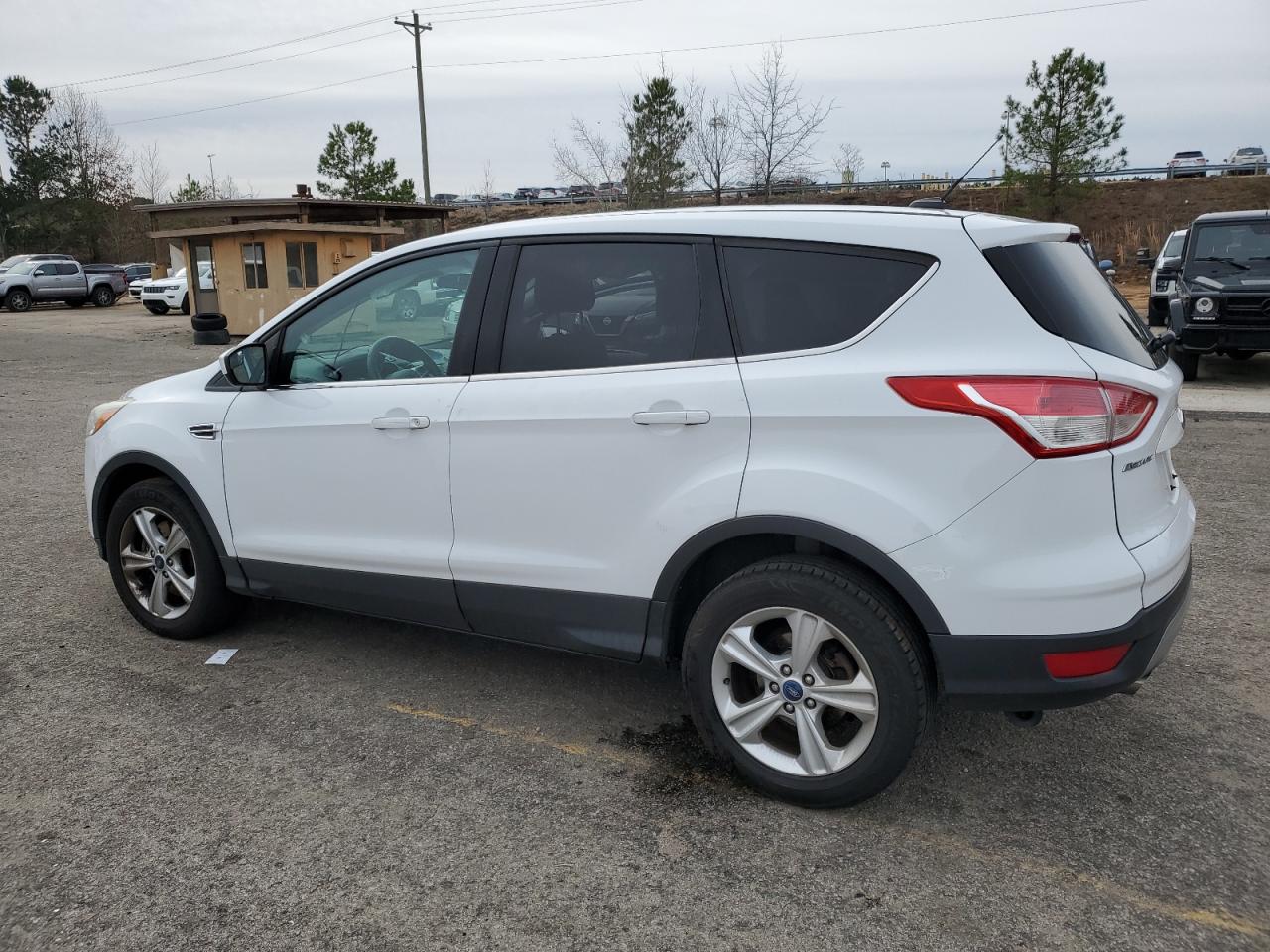 Photo 1 VIN: 1FMCU0G98EUA14620 - FORD ESCAPE 