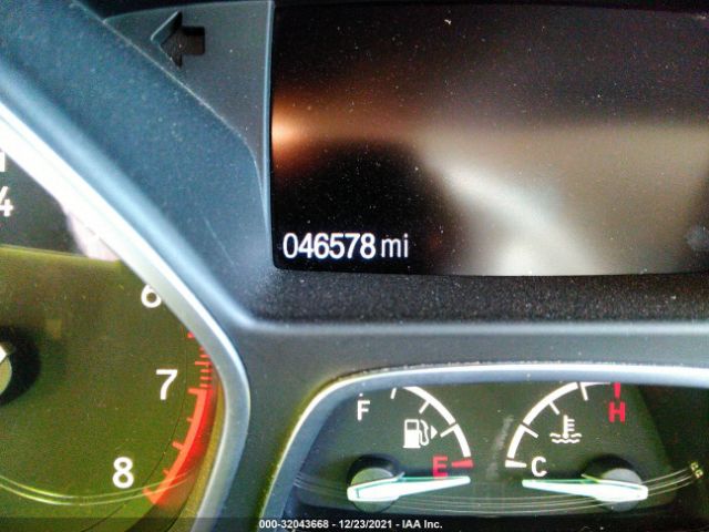 Photo 6 VIN: 1FMCU0G98HUD65791 - FORD ESCAPE 