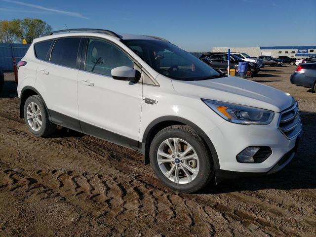 Photo 3 VIN: 1FMCU0G98HUE16027 - FORD ESCAPE 