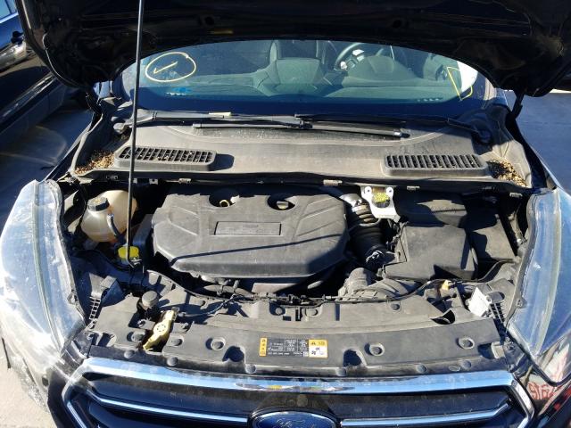 Photo 6 VIN: 1FMCU0G98HUE46838 - FORD ESCAPE 