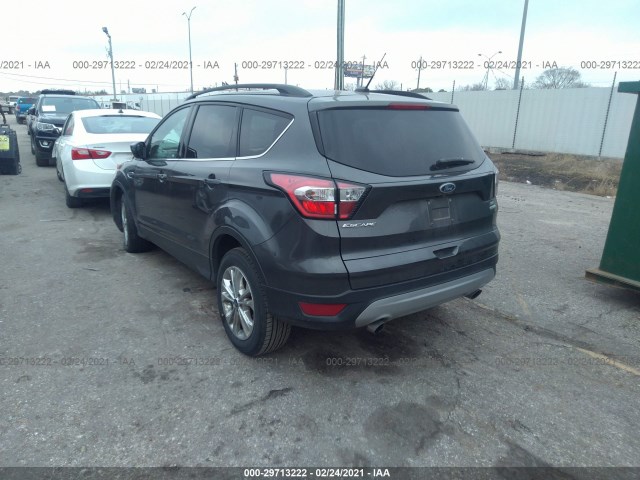 Photo 2 VIN: 1FMCU0G98JUC65034 - FORD ESCAPE 