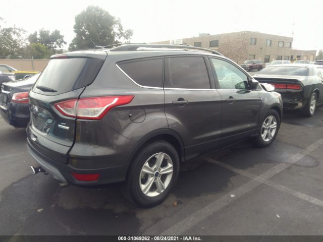 Photo 3 VIN: 1FMCU0G99GUB83533 - FORD ESCAPE 