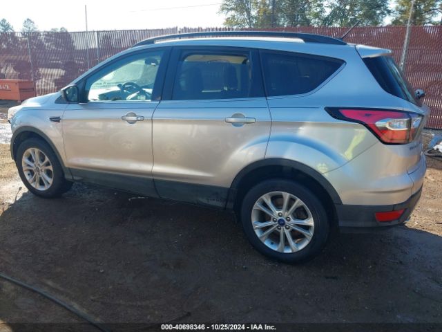 Photo 2 VIN: 1FMCU0G99JUB62477 - FORD ESCAPE 