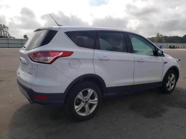 Photo 3 VIN: 1FMCU0G9XFUA82533 - FORD ESCAPE SE 