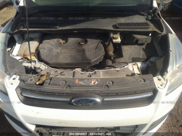 Photo 9 VIN: 1FMCU0G9XGUB40190 - FORD ESCAPE 