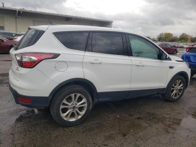 Photo 2 VIN: 1FMCU0G9XHUA36705 - FORD ESCAPE SE 