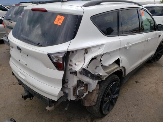 Photo 8 VIN: 1FMCU0G9XHUC10062 - FORD ESCAPE SE 