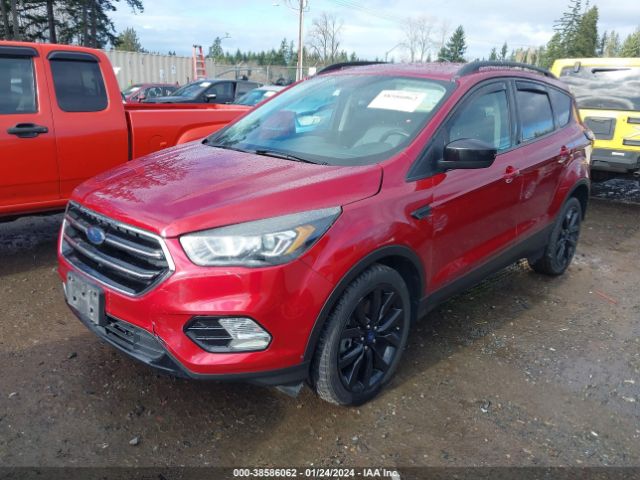 Photo 1 VIN: 1FMCU0G9XHUD93995 - FORD ESCAPE 