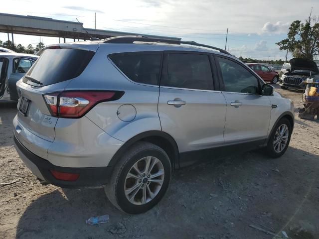 Photo 2 VIN: 1FMCU0GD0HUA16094 - FORD ESCAPE SE 