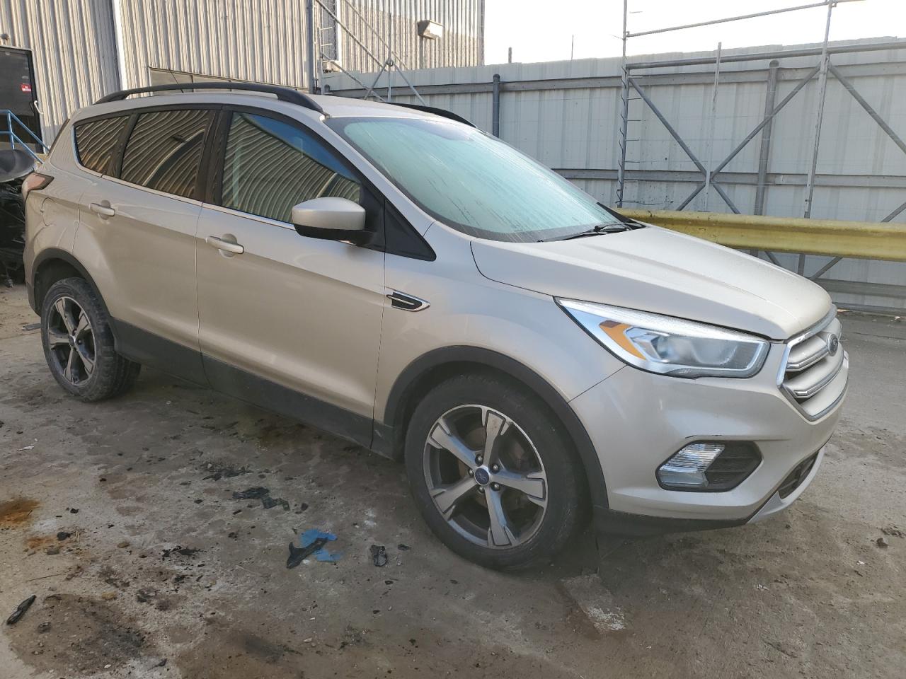 Photo 3 VIN: 1FMCU0GD0HUA37365 - FORD ESCAPE 