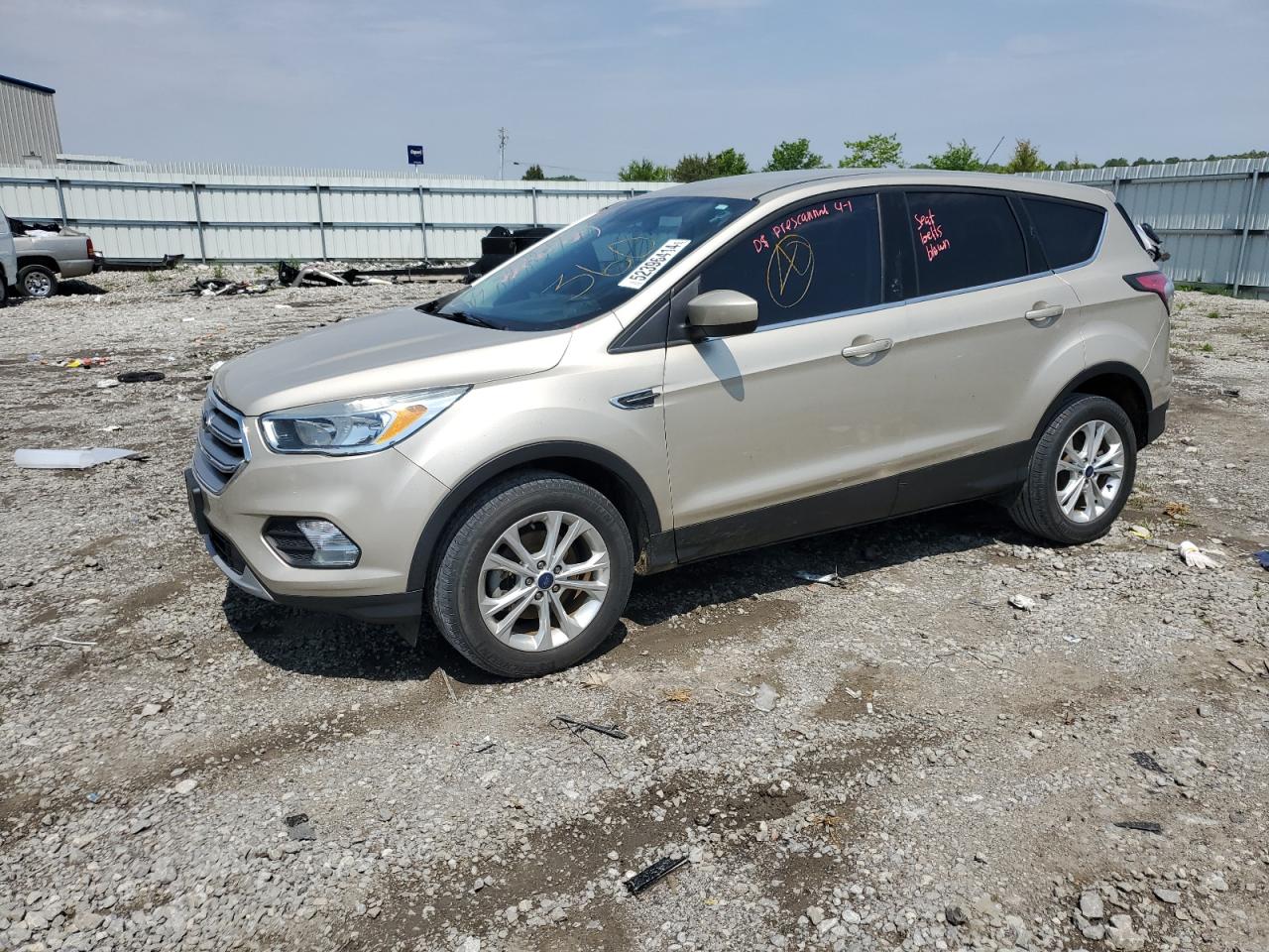 Photo 0 VIN: 1FMCU0GD0HUA53842 - FORD ESCAPE 