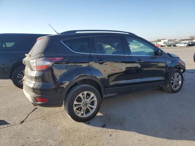 Photo 2 VIN: 1FMCU0GD0HUA92768 - FORD ESCAPE SE 