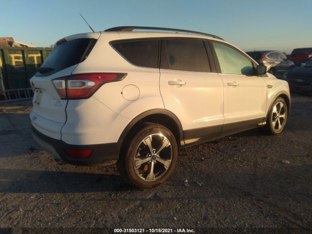 Photo 3 VIN: 1FMCU0GD0HUB52130 - FORD ESCAPE 