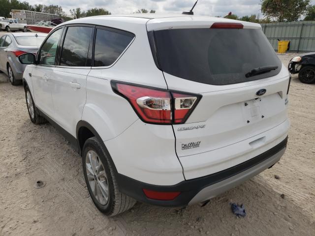 Photo 2 VIN: 1FMCU0GD0HUC09121 - FORD ESCAPE SE 