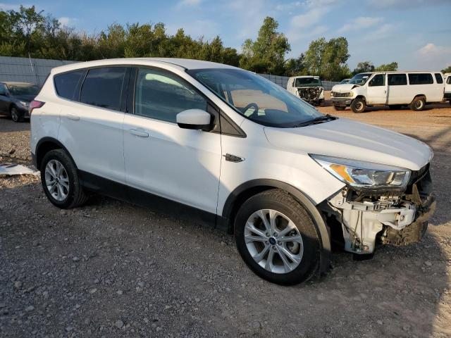 Photo 3 VIN: 1FMCU0GD0HUC95272 - FORD ESCAPE SE 