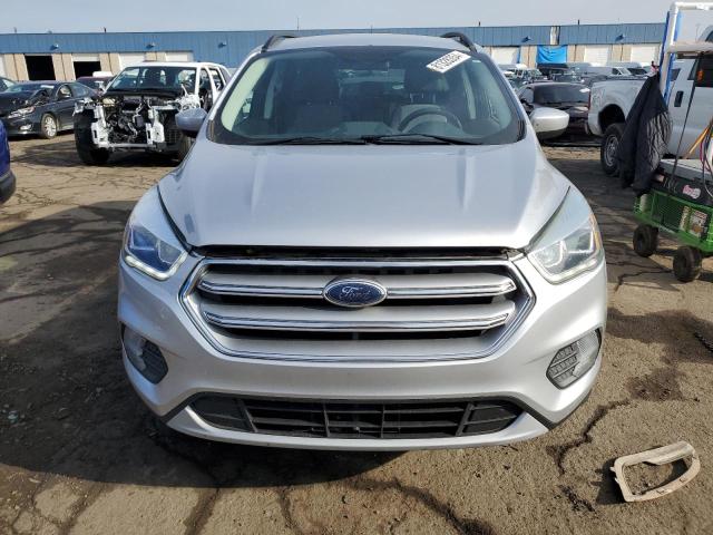 Photo 4 VIN: 1FMCU0GD0HUD18579 - FORD ESCAPE SE 