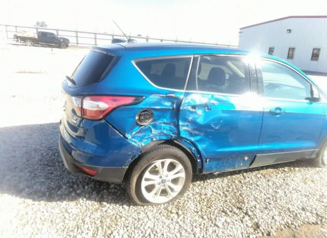 Photo 5 VIN: 1FMCU0GD0HUD90933 - FORD ESCAPE 