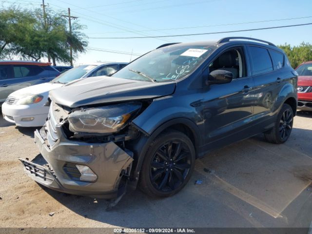 Photo 1 VIN: 1FMCU0GD0HUE63301 - FORD ESCAPE 