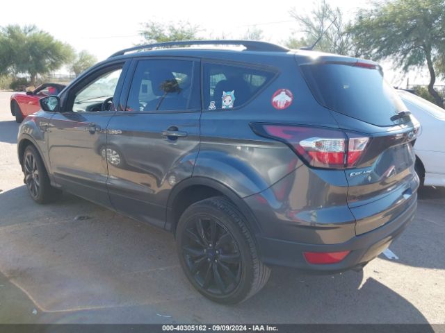 Photo 2 VIN: 1FMCU0GD0HUE63301 - FORD ESCAPE 