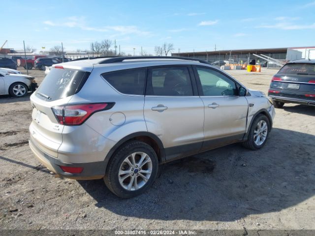 Photo 3 VIN: 1FMCU0GD0JUA37128 - FORD ESCAPE 