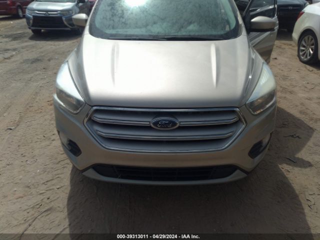 Photo 5 VIN: 1FMCU0GD0JUA79041 - FORD ESCAPE 