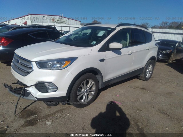 Photo 1 VIN: 1FMCU0GD0JUA79167 - FORD ESCAPE 