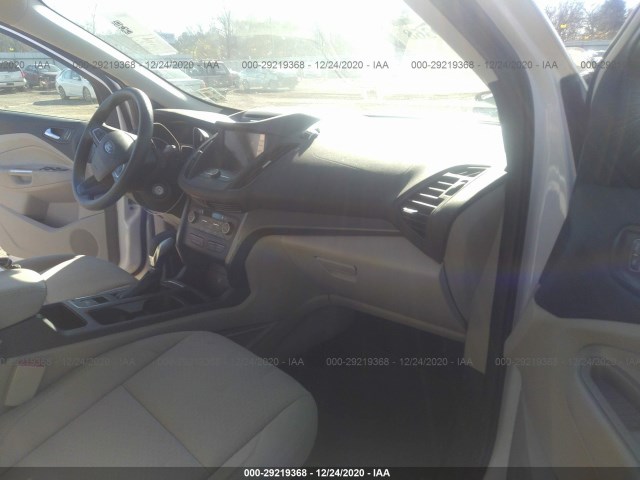 Photo 4 VIN: 1FMCU0GD0JUA79167 - FORD ESCAPE 