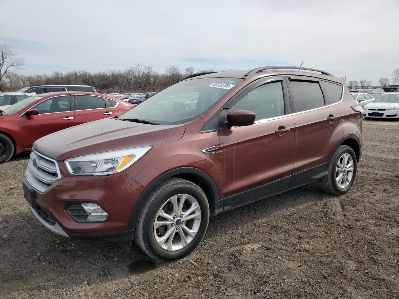 Photo 1 VIN: 1FMCU0GD0JUA80660 - FORD ESCAPE 