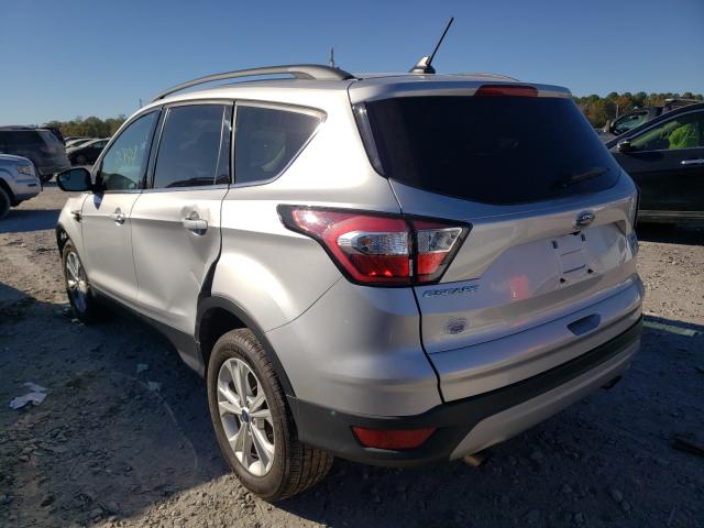 Photo 2 VIN: 1FMCU0GD0JUB09820 - FORD ESCAPE 