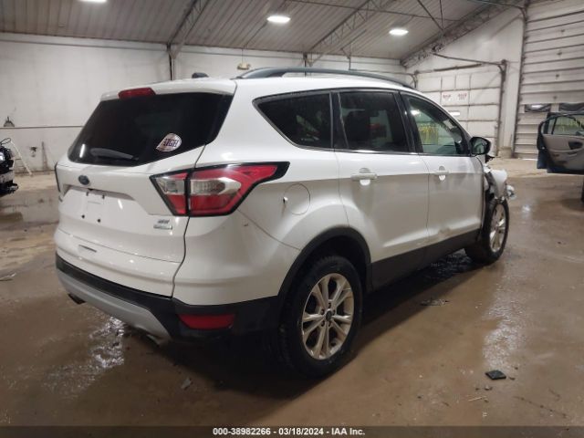 Photo 3 VIN: 1FMCU0GD0JUB36970 - FORD ESCAPE 